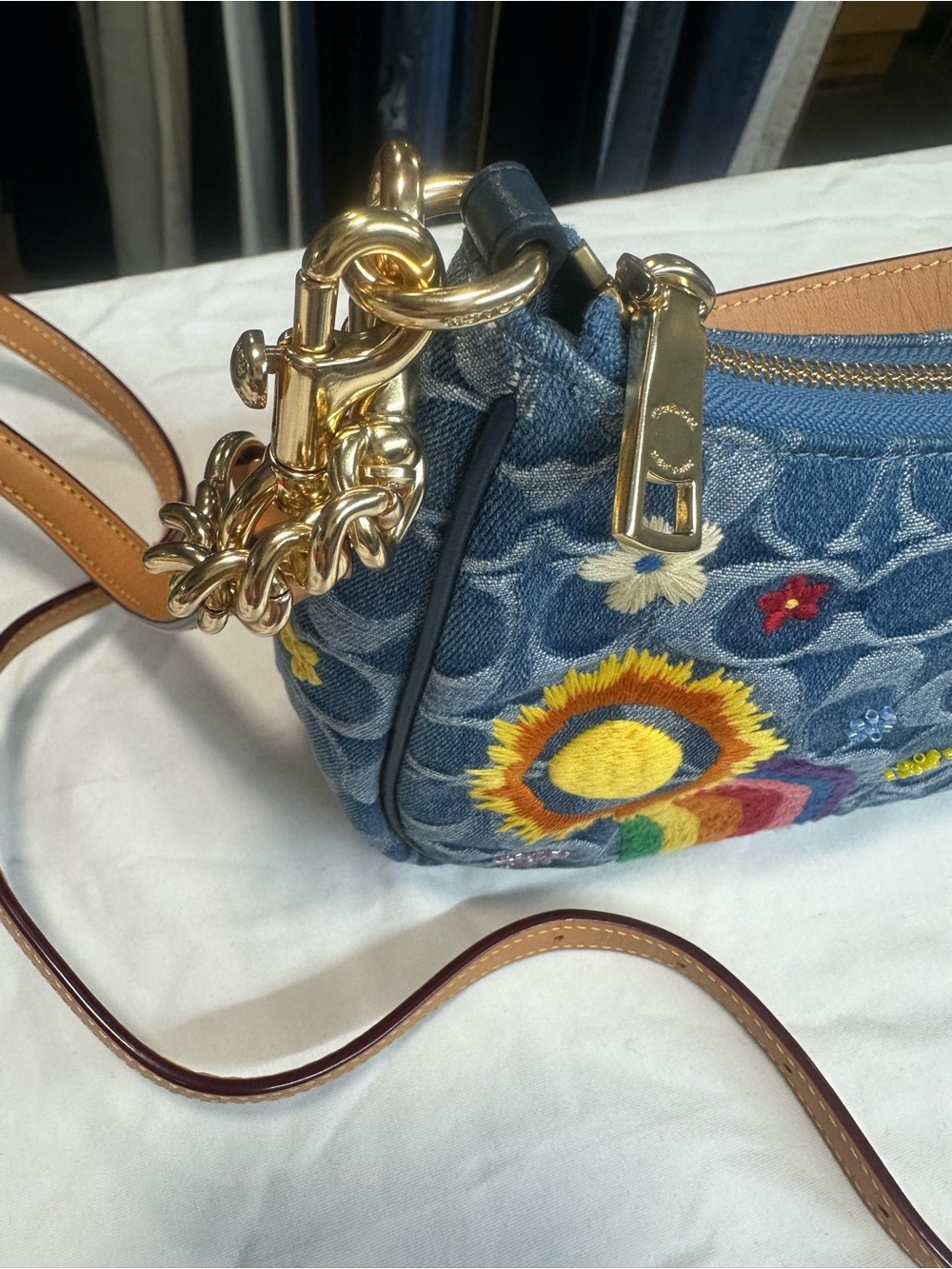 Coach Teri Embroidered Denim Shoulder Bag. New no tag - Picture 3 of 6